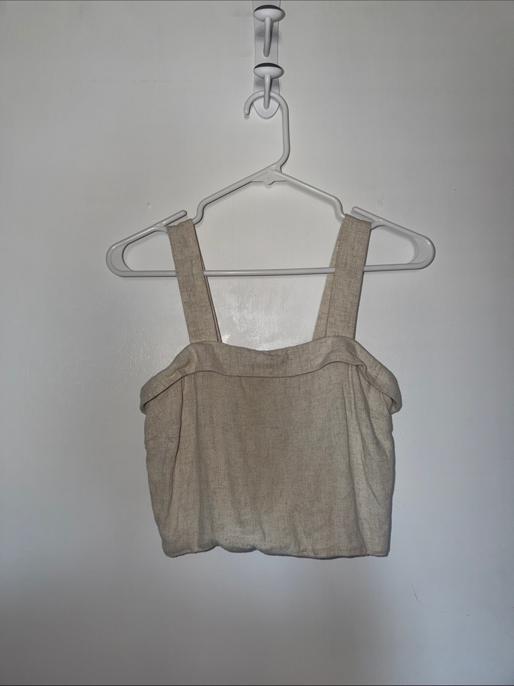 American Eagle Outfitters Beige Linen-Blend Cropped Cami